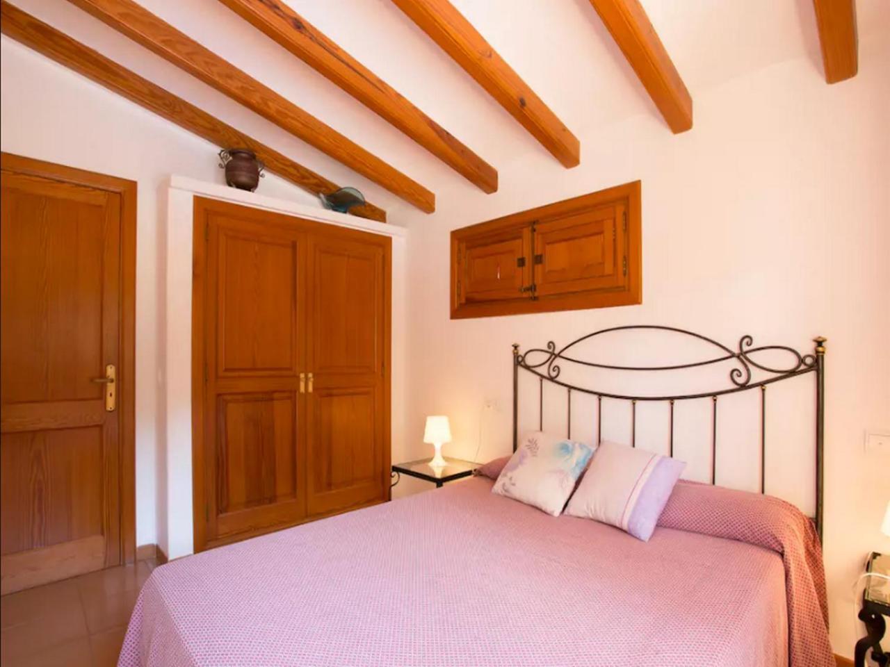 Mountain Beach Villas: Family-Friendly Retreat for Active Travelers Port de Pollenca Exterior photo