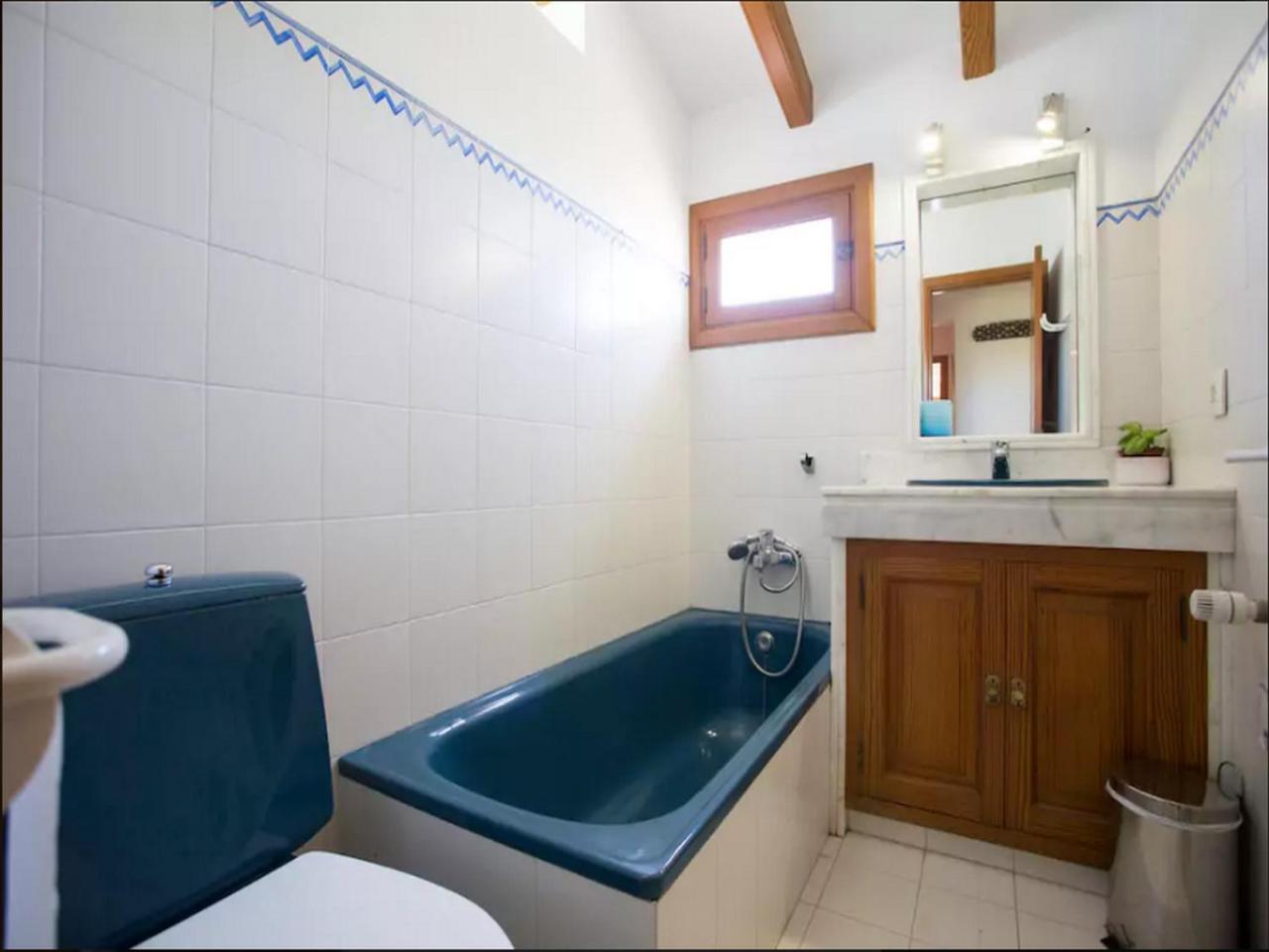 Mountain Beach Villas: Family-Friendly Retreat for Active Travelers Port de Pollenca Exterior photo